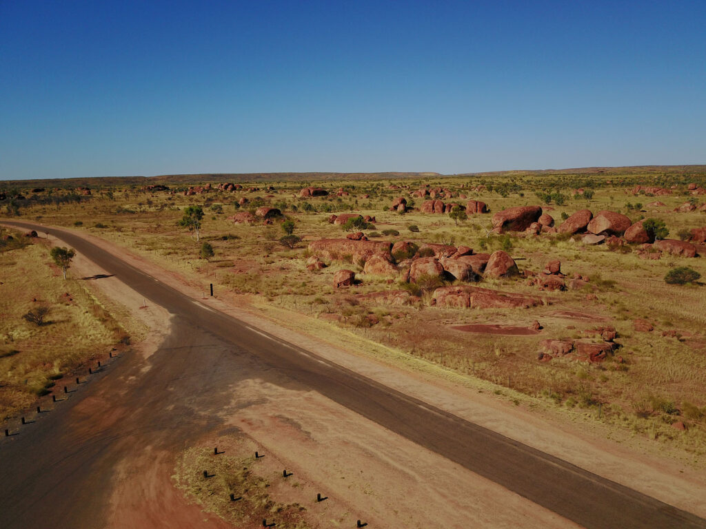 devil marbles_australie_voyage_travel_rocher géant