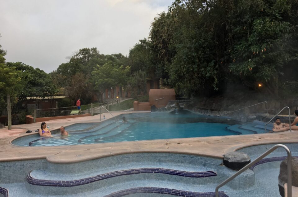 eaux thermale_chaud_volcanique_relax