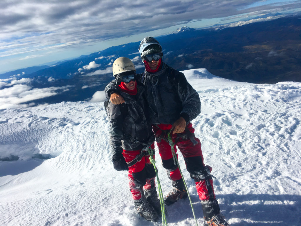 cyambe_escalde_dure_neige